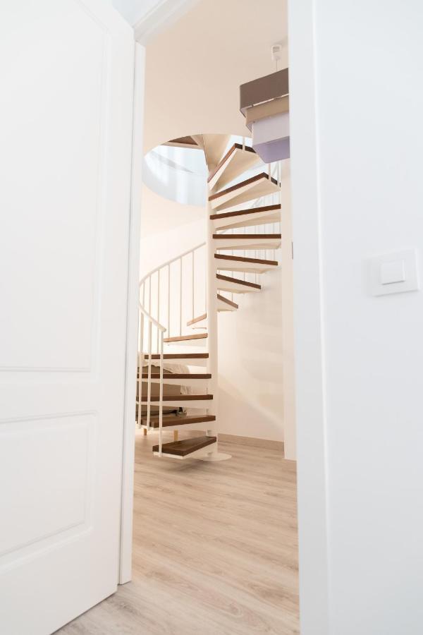 Apartmán Spiral Stairs Duplex Figueres  Exteriér fotografie